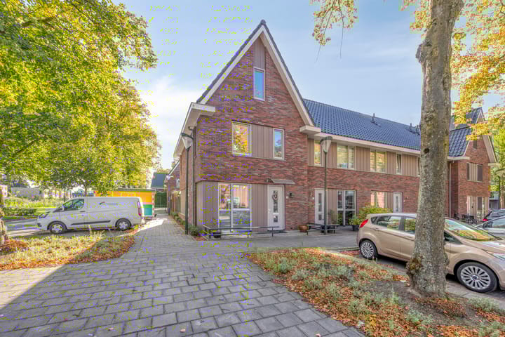 Foto 1 van Roerstraat 74