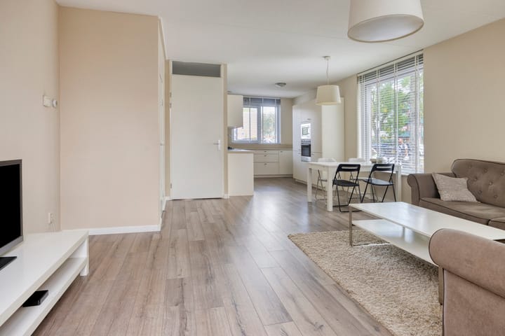 Foto 4 van Roerstraat 74