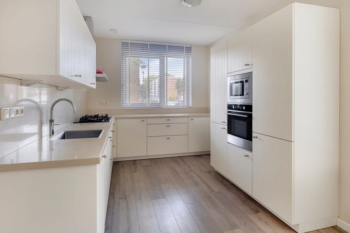 Foto 6 van Roerstraat 74