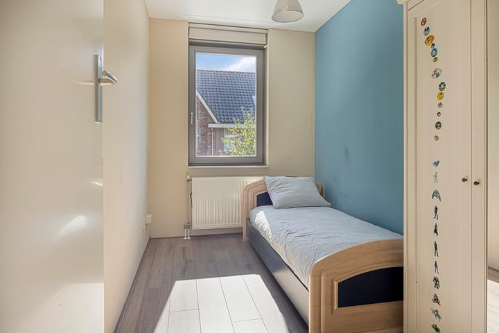 Foto 15 van Roerstraat 74