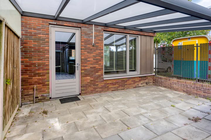 Foto 22 van Roerstraat 74