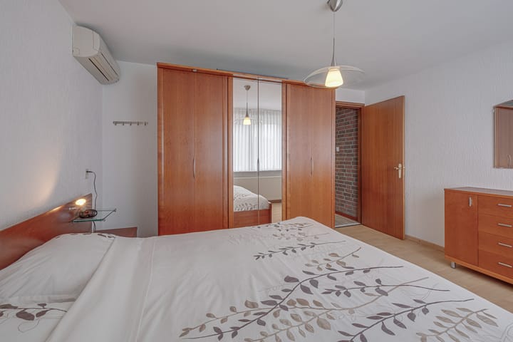 Foto 17 van Beukstraat 4