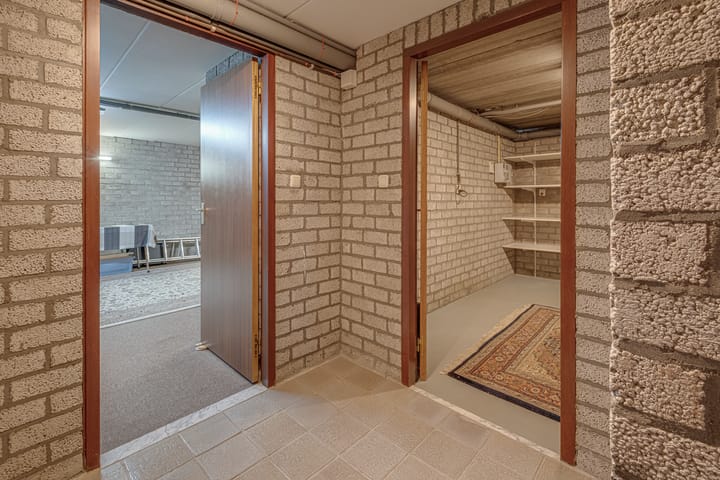 Foto 45 van Beukstraat 4