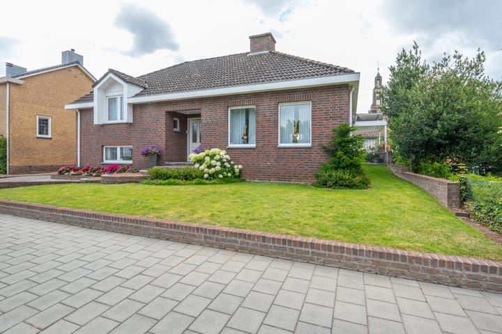 Foto 52 van Beukstraat 4