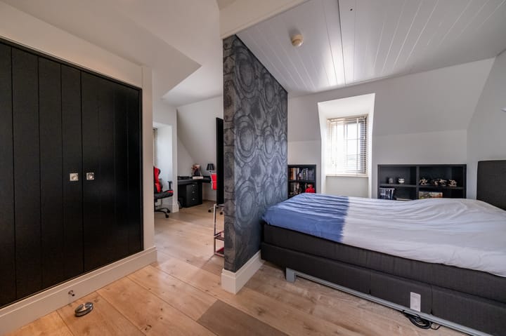 Photo 32 of Hofland 53