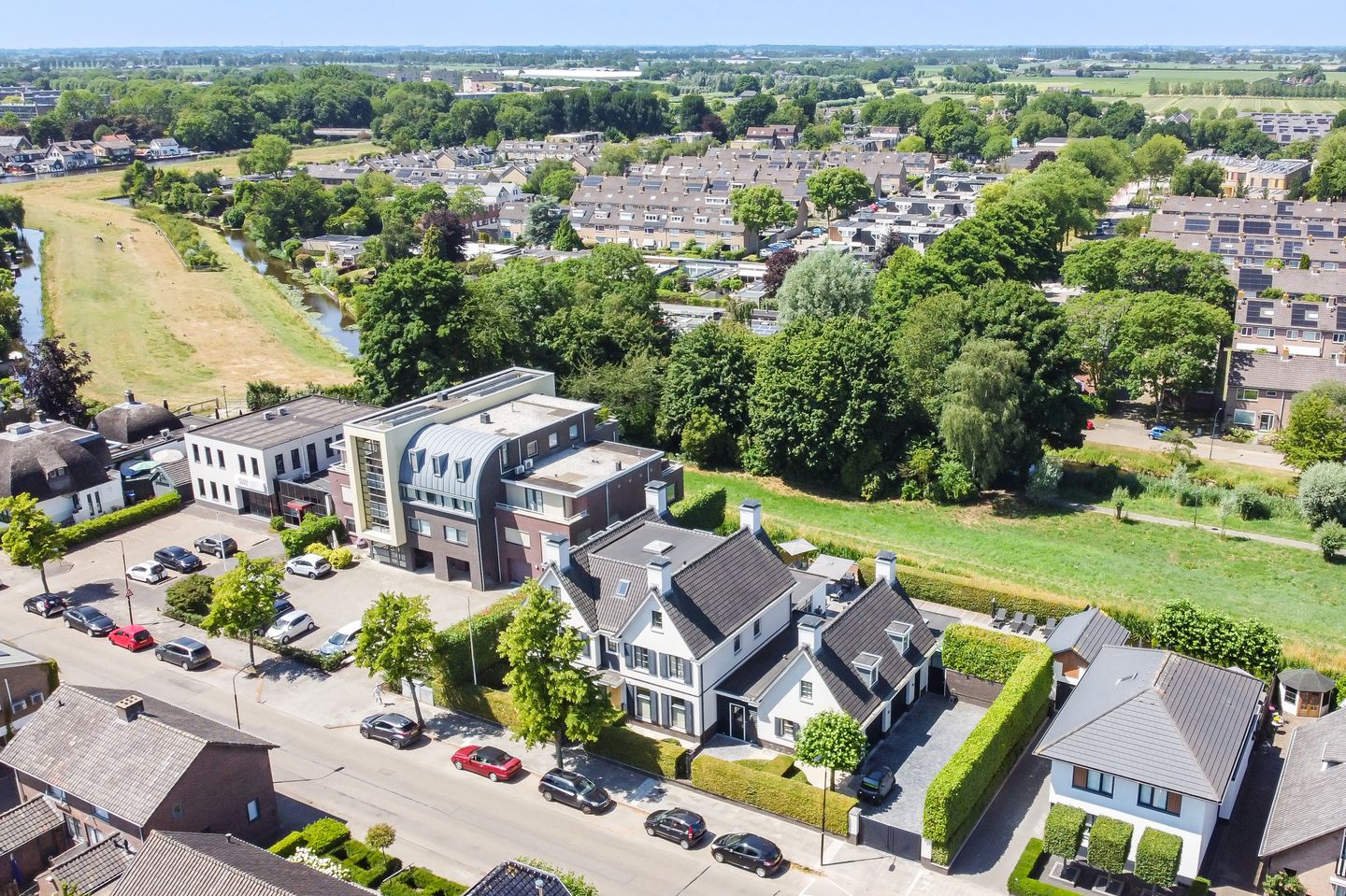 Foto 49 van Hofland 53