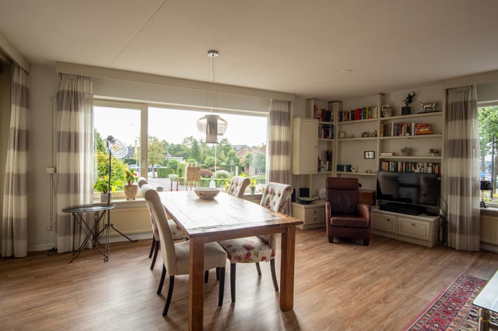 Foto 10 van Poststraat 37