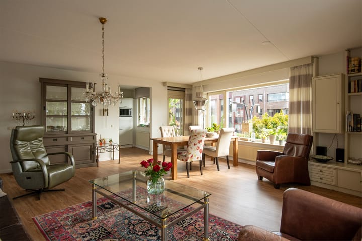 Foto 11 van Poststraat 37