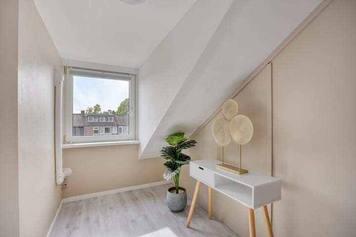 Foto 25 van Kwakkelhutstraat 85