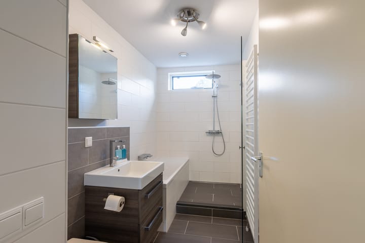 Photo 29 of Professor Mekelstraat 59