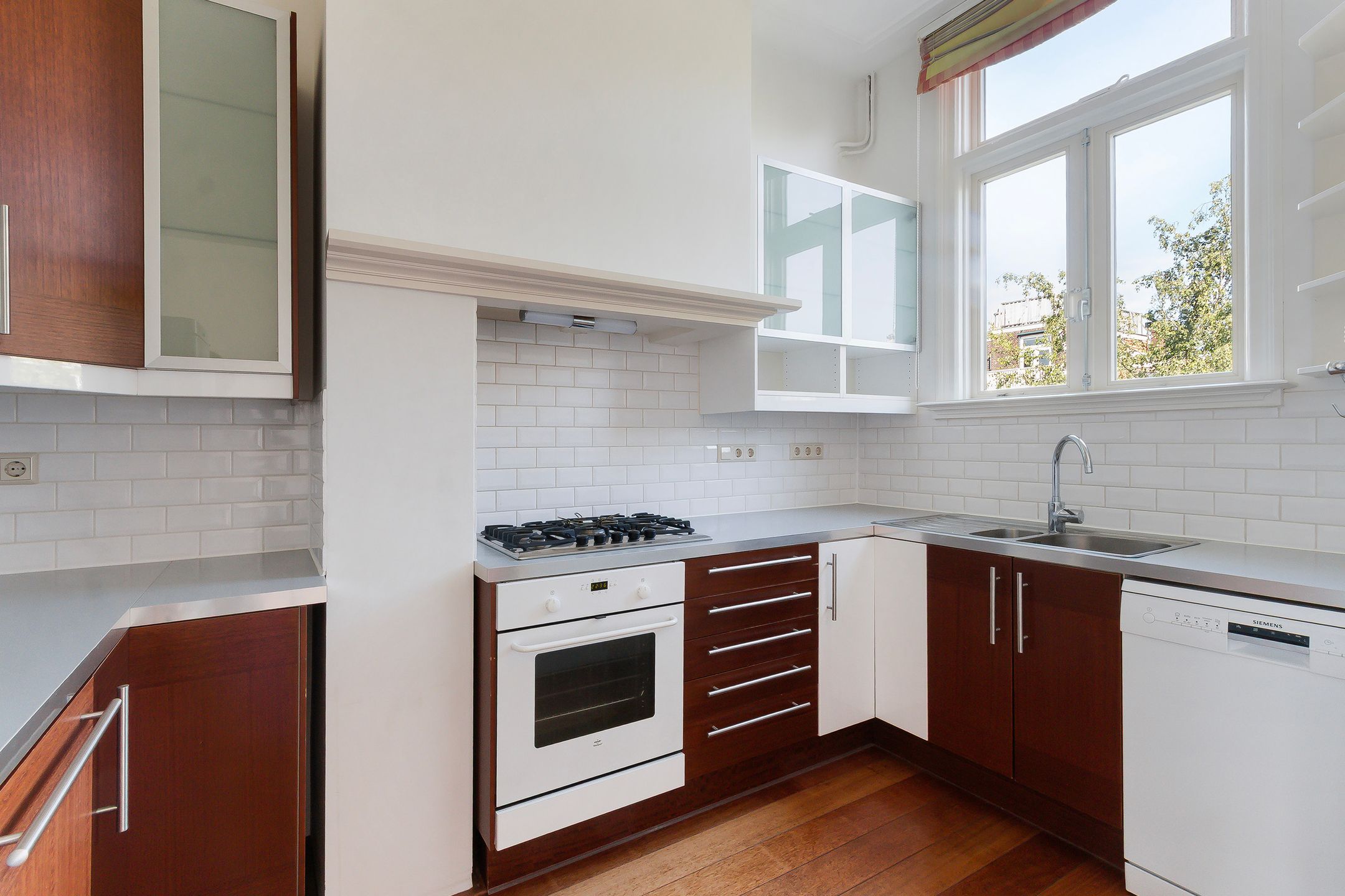 Photo 9 of Rozenburglaan 90-A