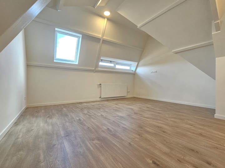 Foto 17 van Millinxstraat 24-A02