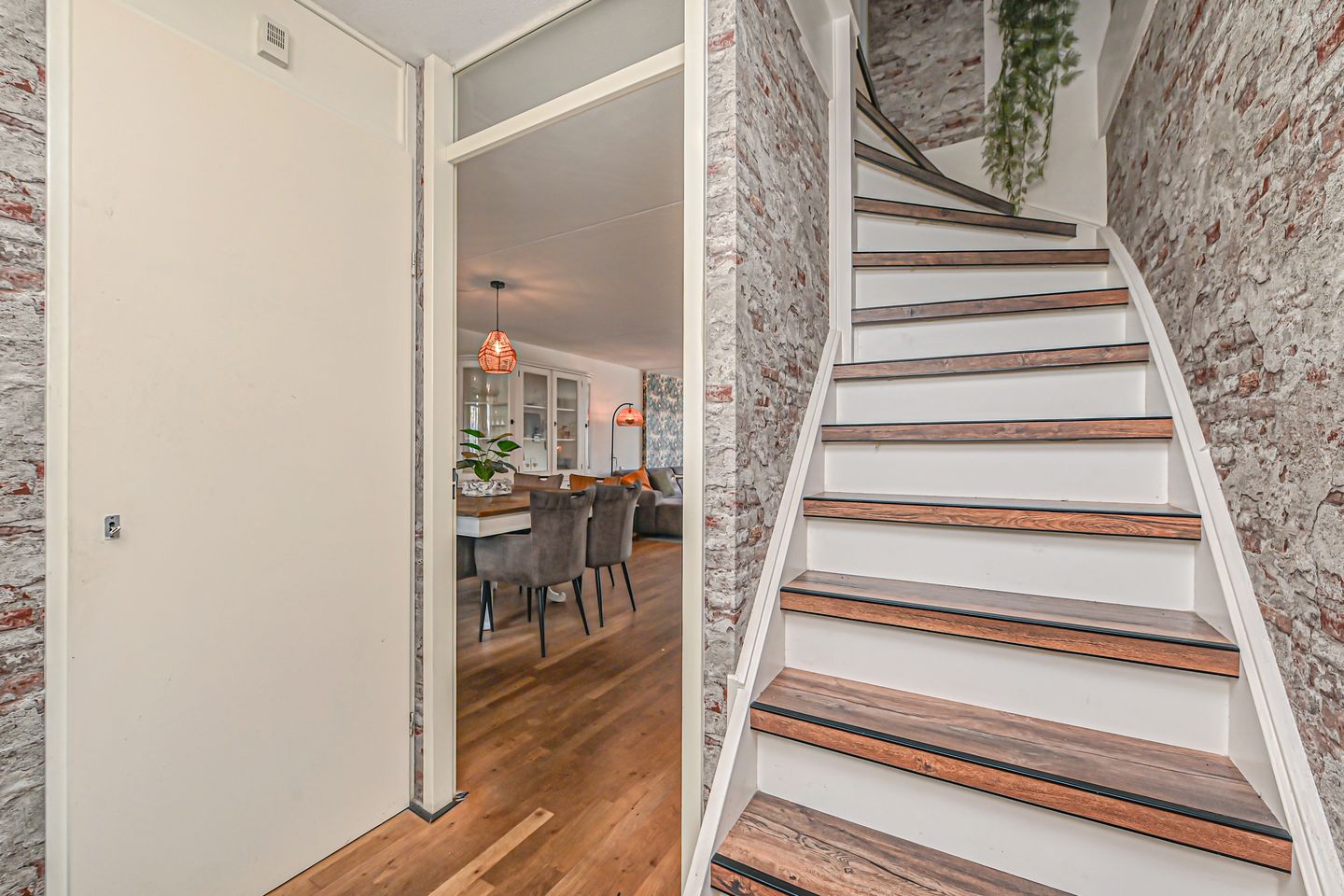 Foto 10 van Vrouwezandplein 28