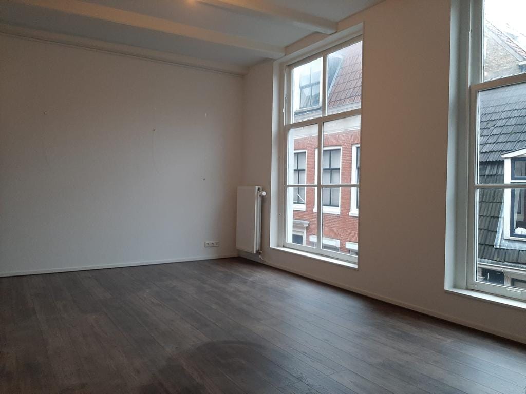 Foto 6 van Nieuwesteeg 1-F