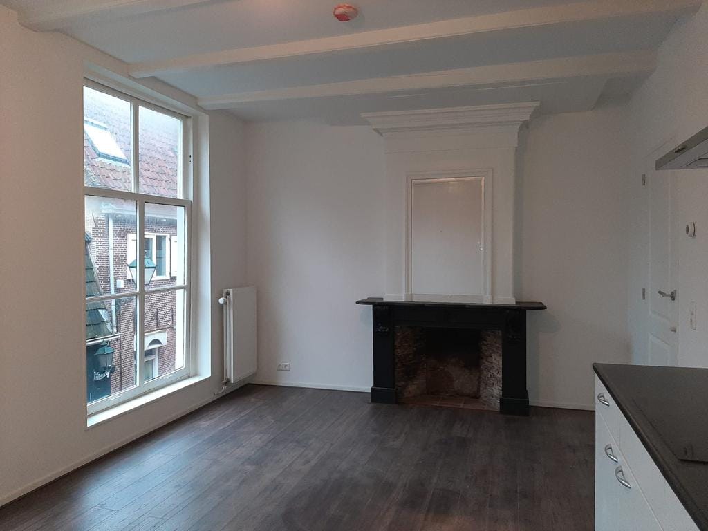 Foto 9 van Nieuwesteeg 1-F