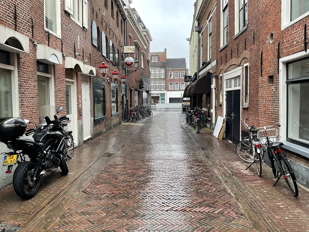 Foto 21 van Nieuwesteeg 1-F