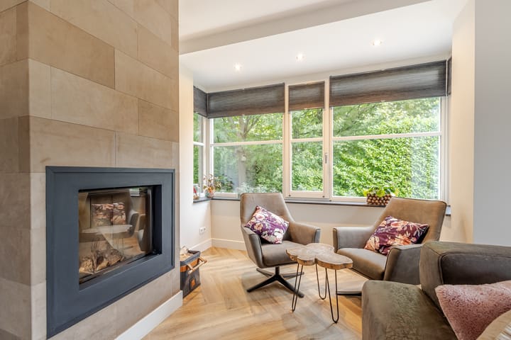 Photo 8 of Parallelweg 97