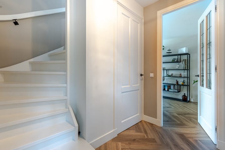 Photo 15 of Parallelweg 97