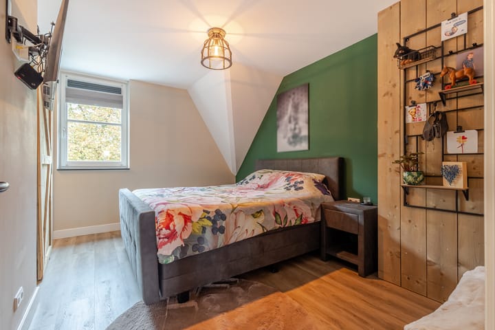 Photo 18 of Parallelweg 97