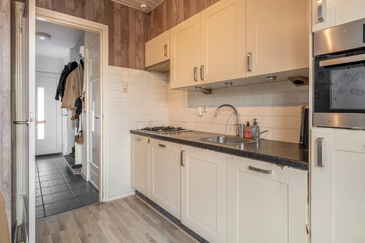 Photo 6 of Reigerstraat 17