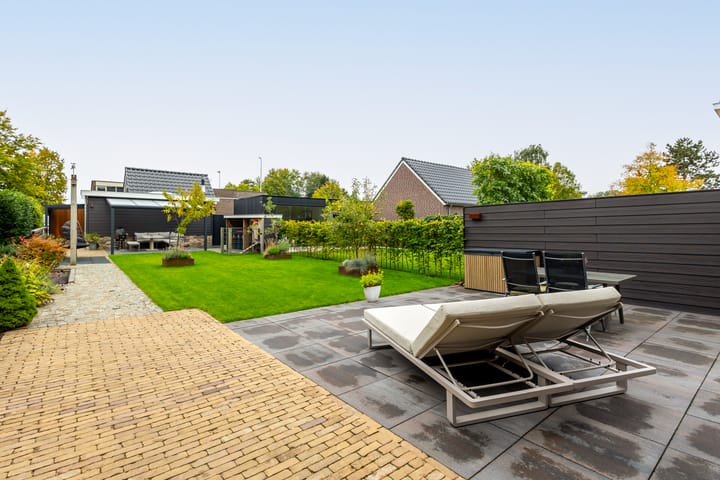 Photo 31 of Parallelweg 97