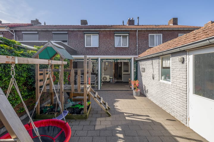 Photo 17 of Reigerstraat 17