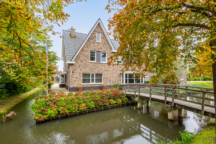 Photo 45 of Parallelweg 97