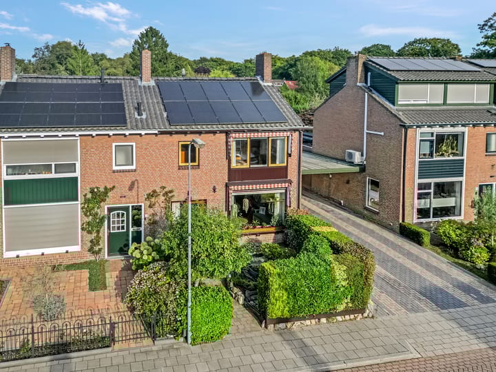 Foto 42 van Margrietlaan 70