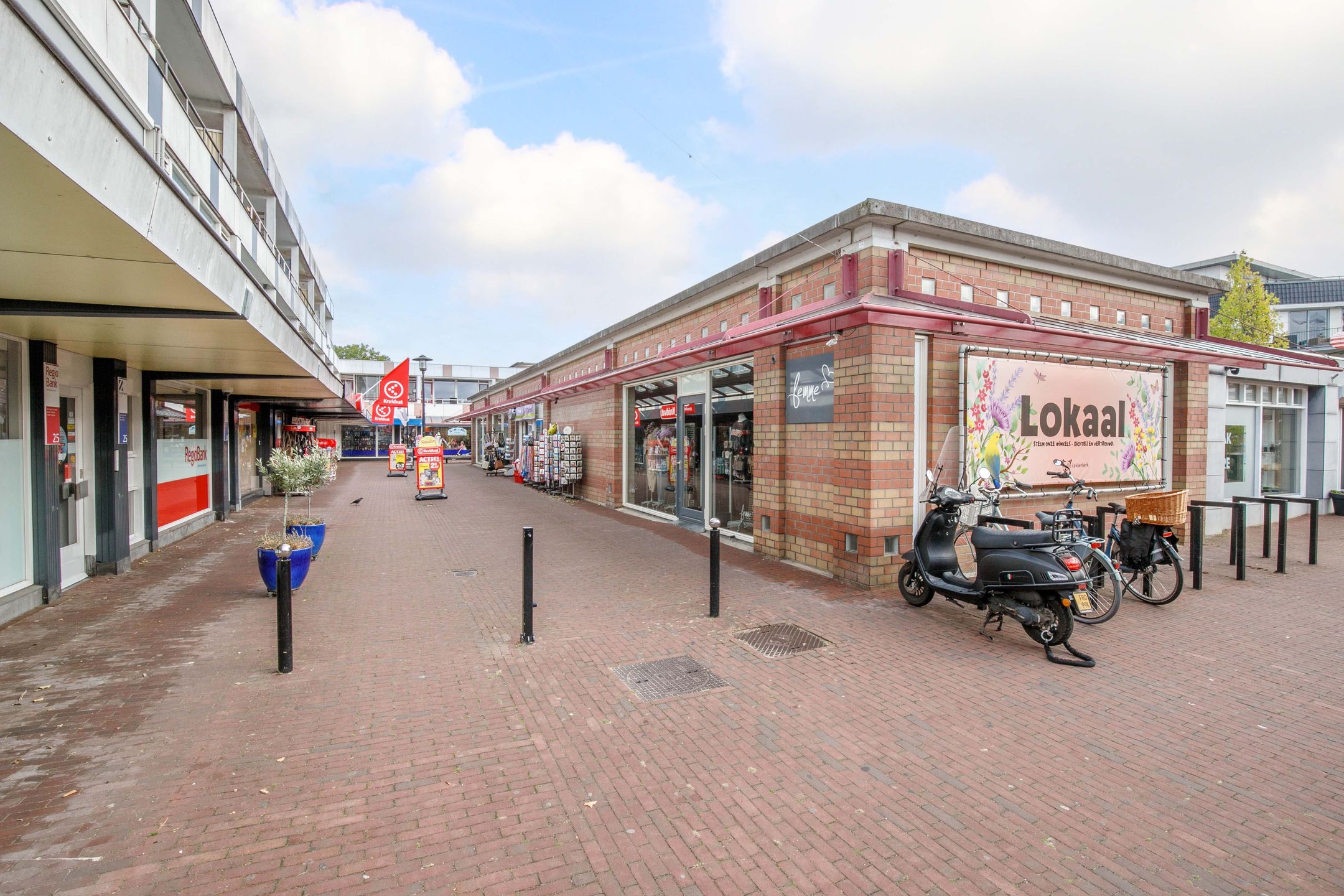 Foto 24 van Raadhuisplein 33-A