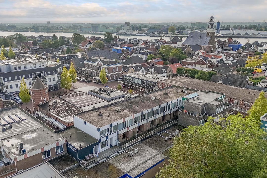 Foto 28 van Raadhuisplein 33-A