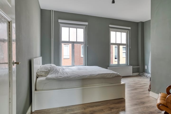 Photo 13 of Grote Bagijnestraat 26