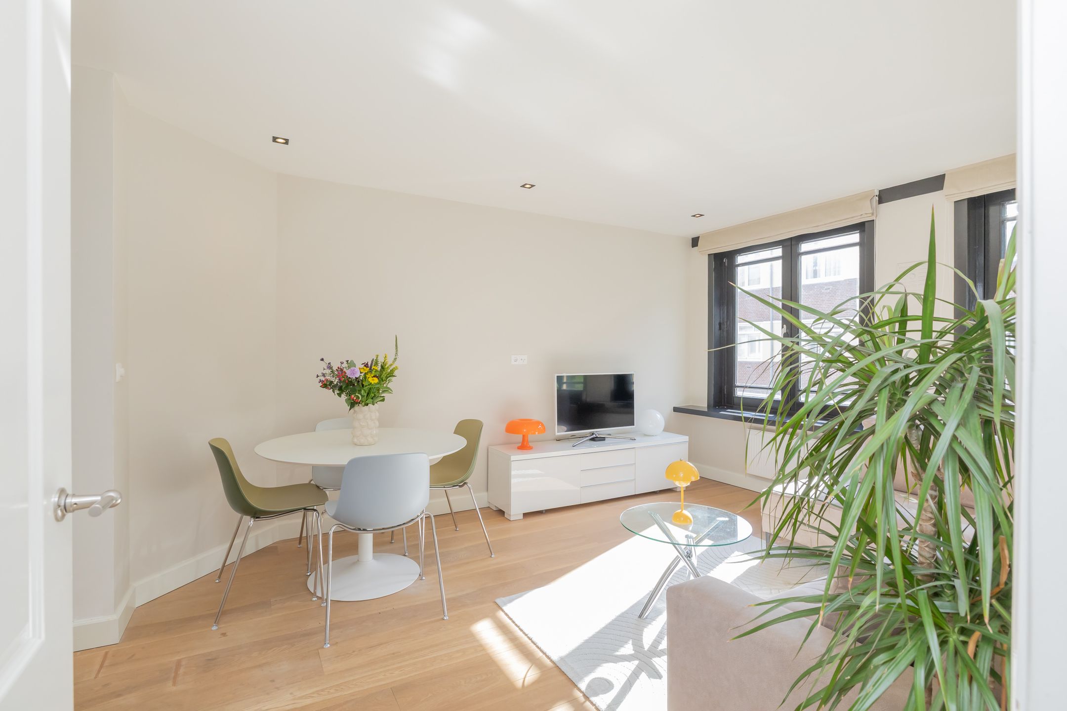 Foto 9 van Hoofdweg 180-2