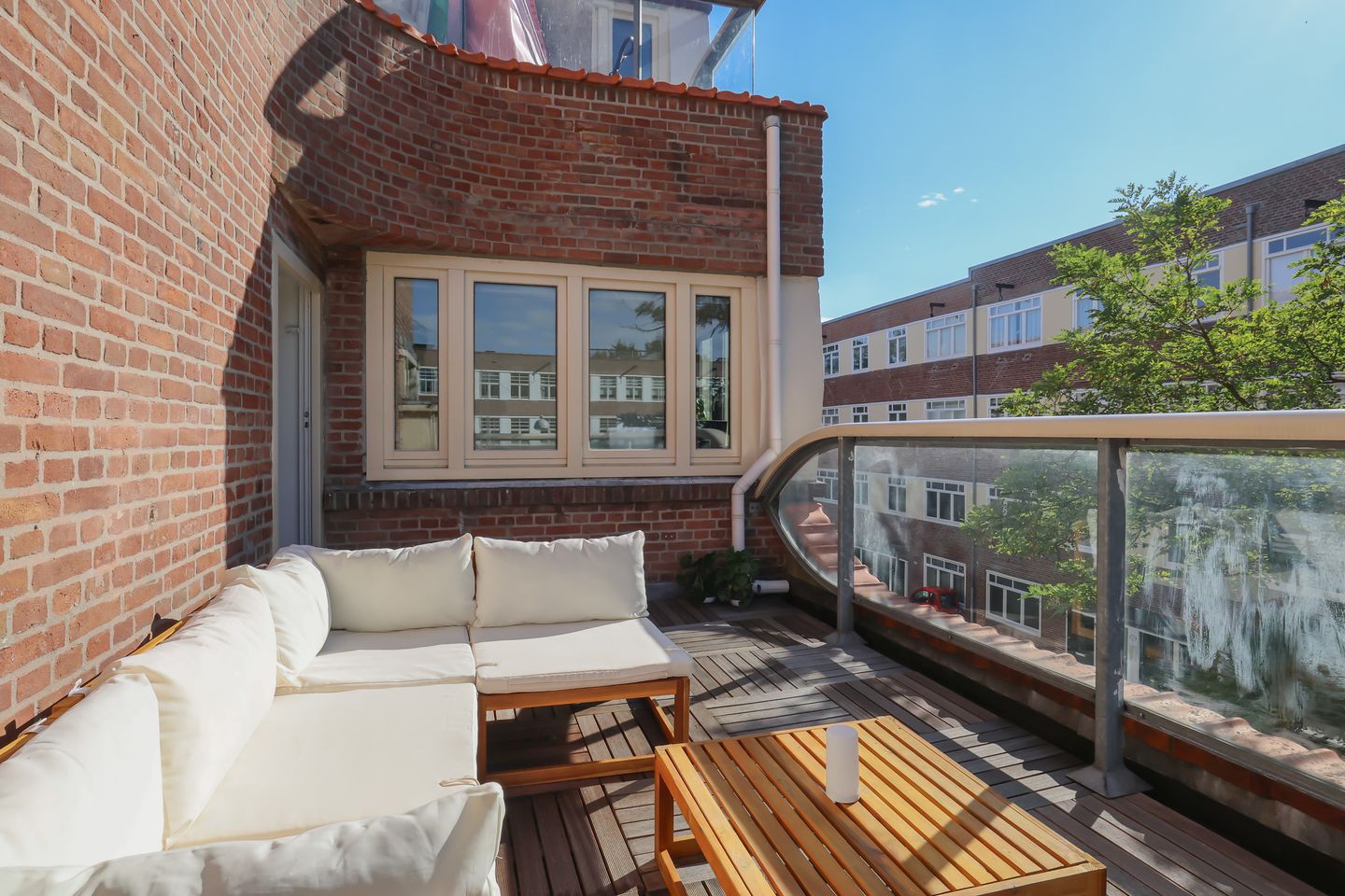 Foto 14 van Hoofdweg 180-2