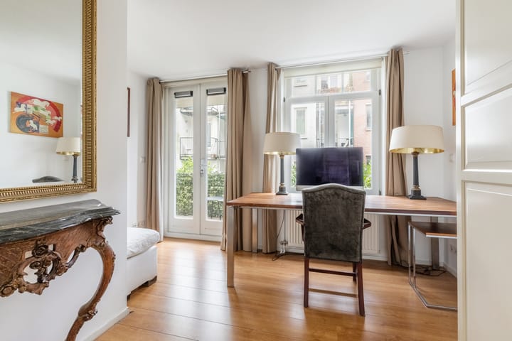 Foto 11 van Eerste Weteringdwarsstraat 54-B