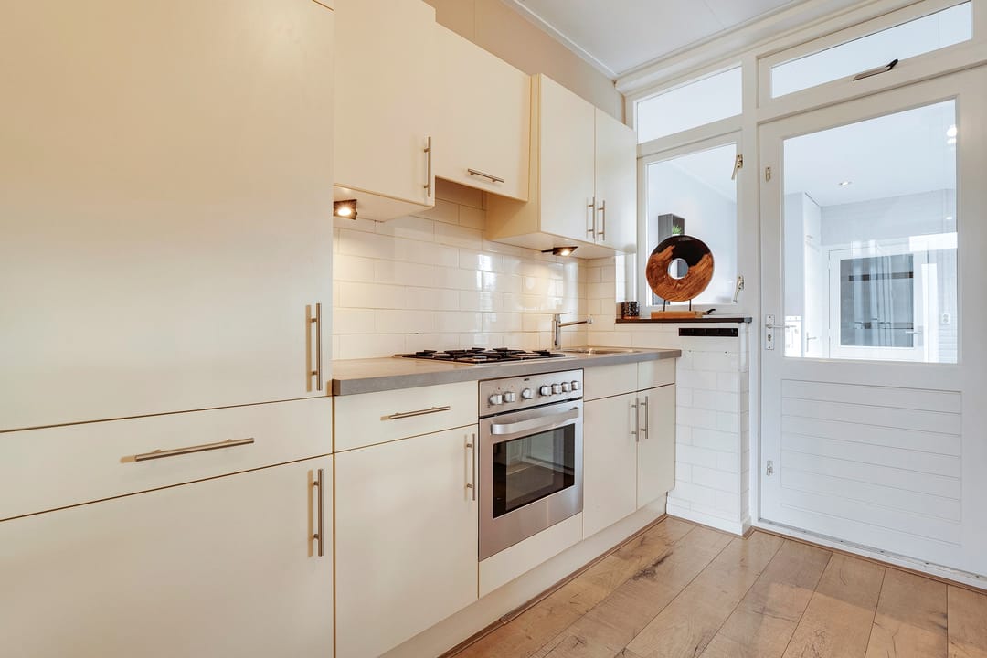 Foto 17 van Saturnusstraat 9