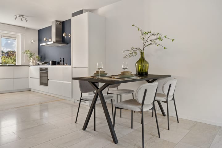 Photo 11 of Tolkamerstraat 43