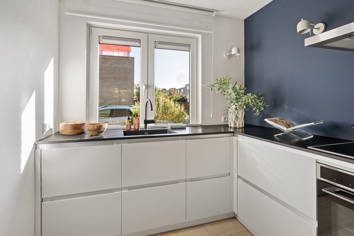 Photo 13 of Tolkamerstraat 43