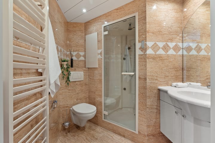 Photo 20 of Tolkamerstraat 43