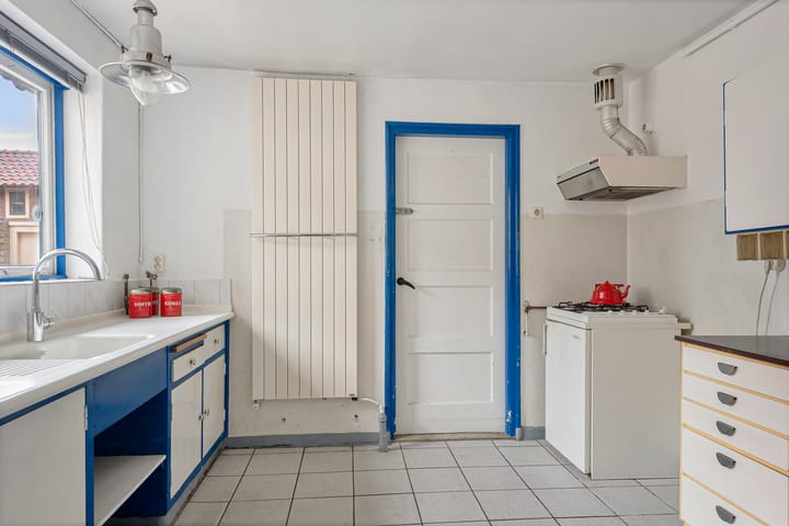 Photo 16 of Trompenbergstraat 12