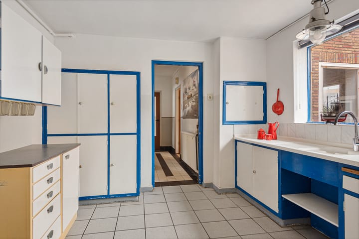 Photo 17 of Trompenbergstraat 12