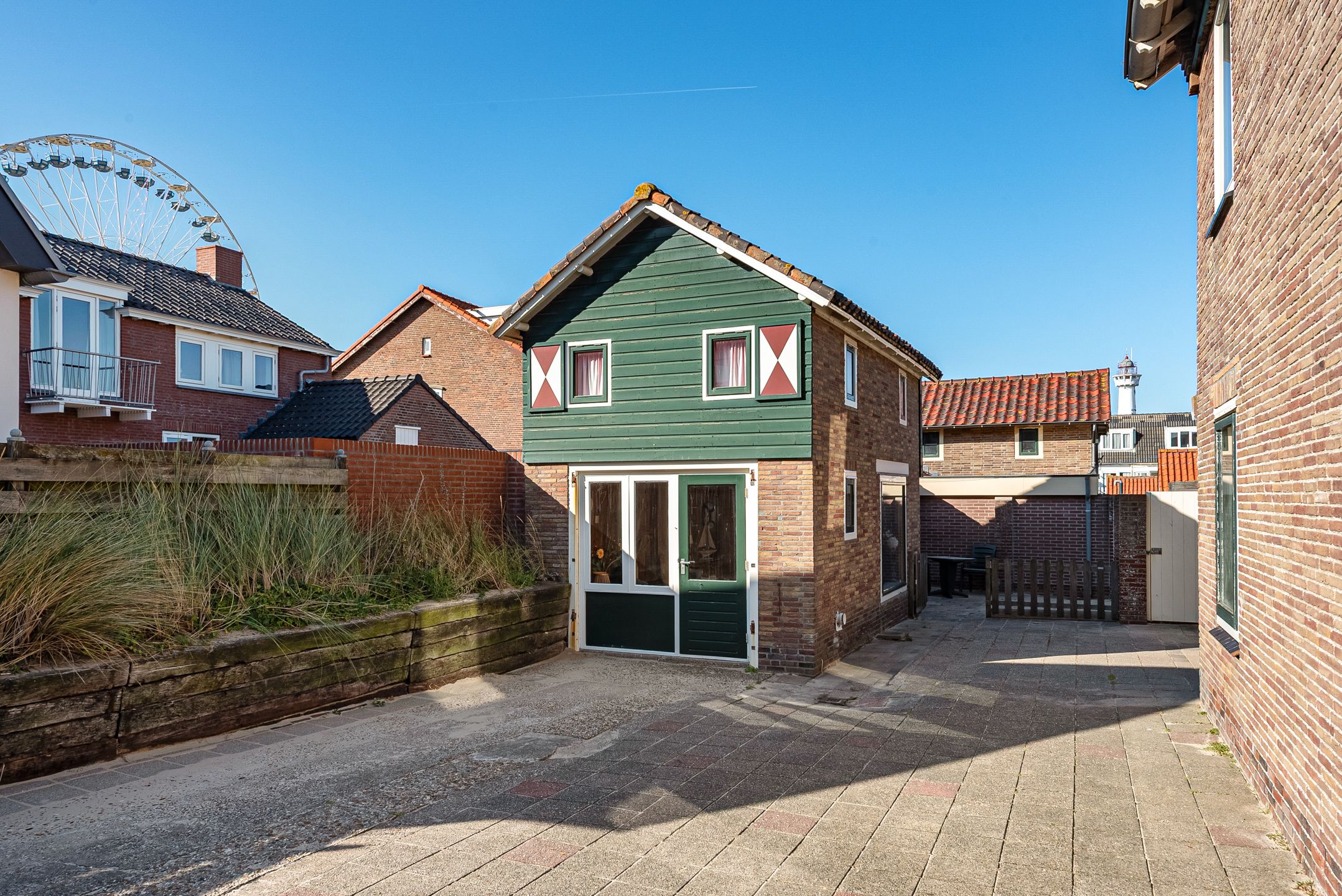 Photo 33 of Trompenbergstraat 12