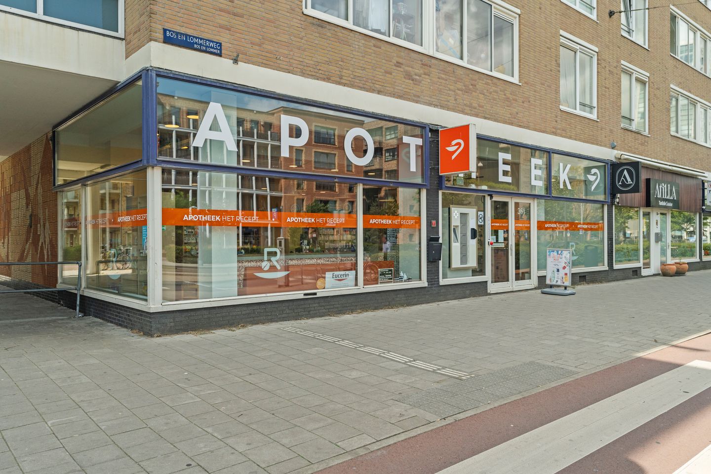 View photo 4 of Bos en Lommerweg 361