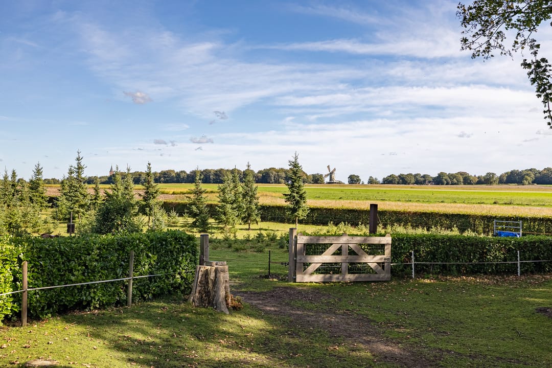 Photo 2 of Molenstraat 125