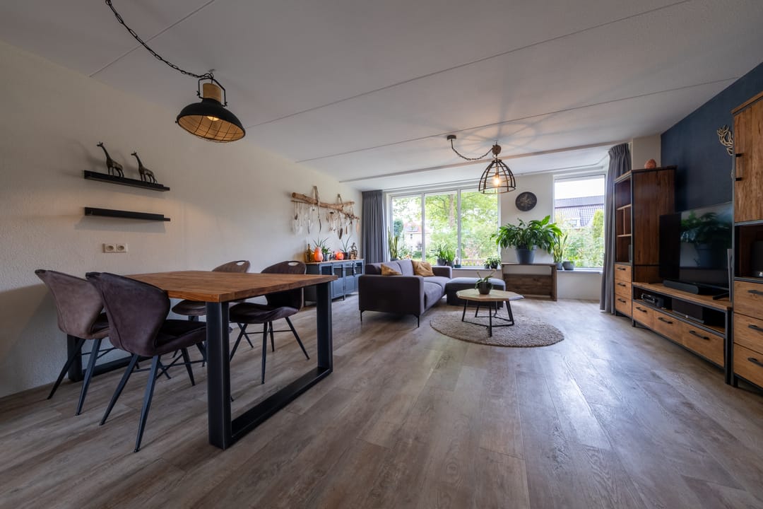 Photo 13 of Pinksterbloem 10