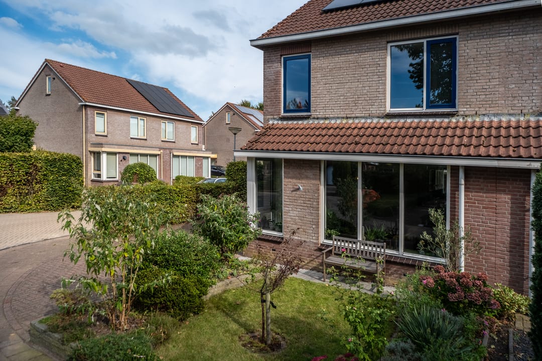 Photo 31 of Pinksterbloem 10