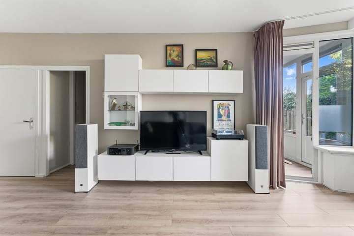 Foto 10 van Adrianalaan 89