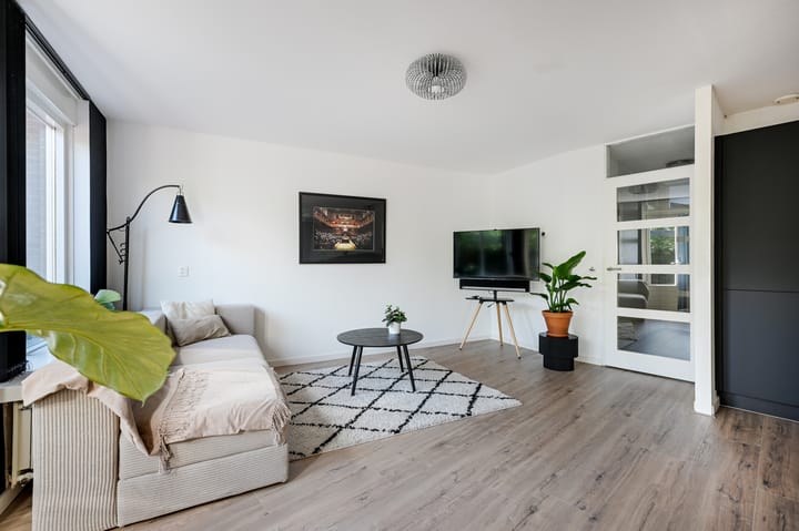 Photo 6 of Binnenhof 12