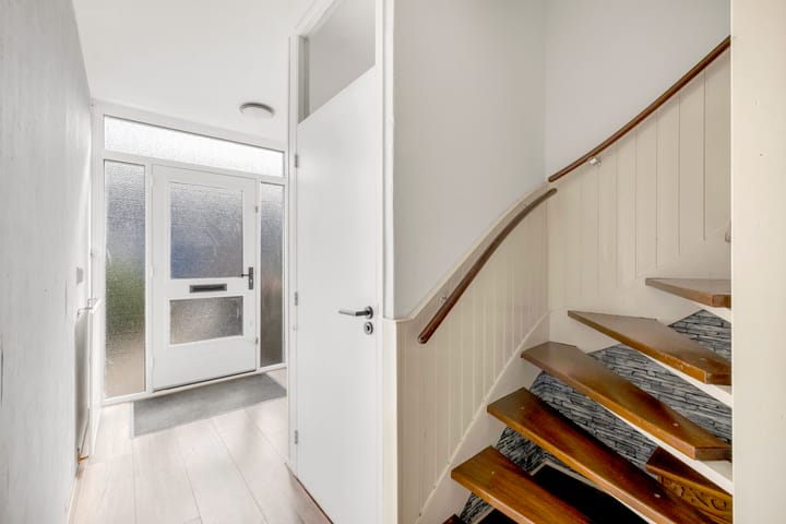 Photo 14 of Reede 113