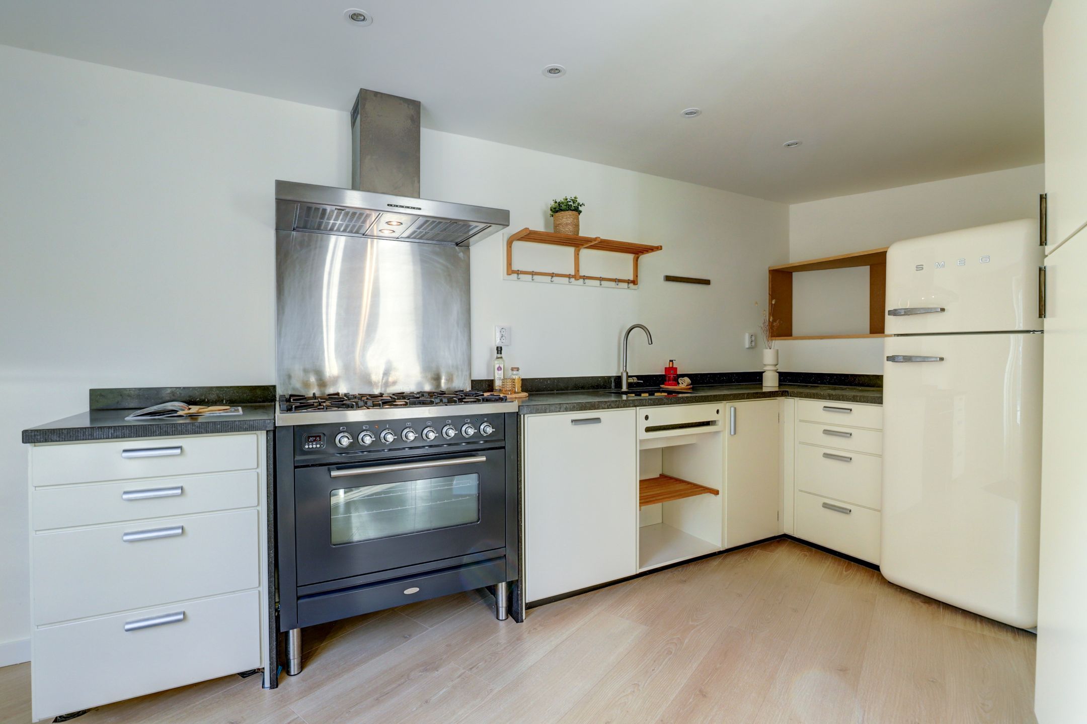 Foto 12 van Olof Palmelaan 2