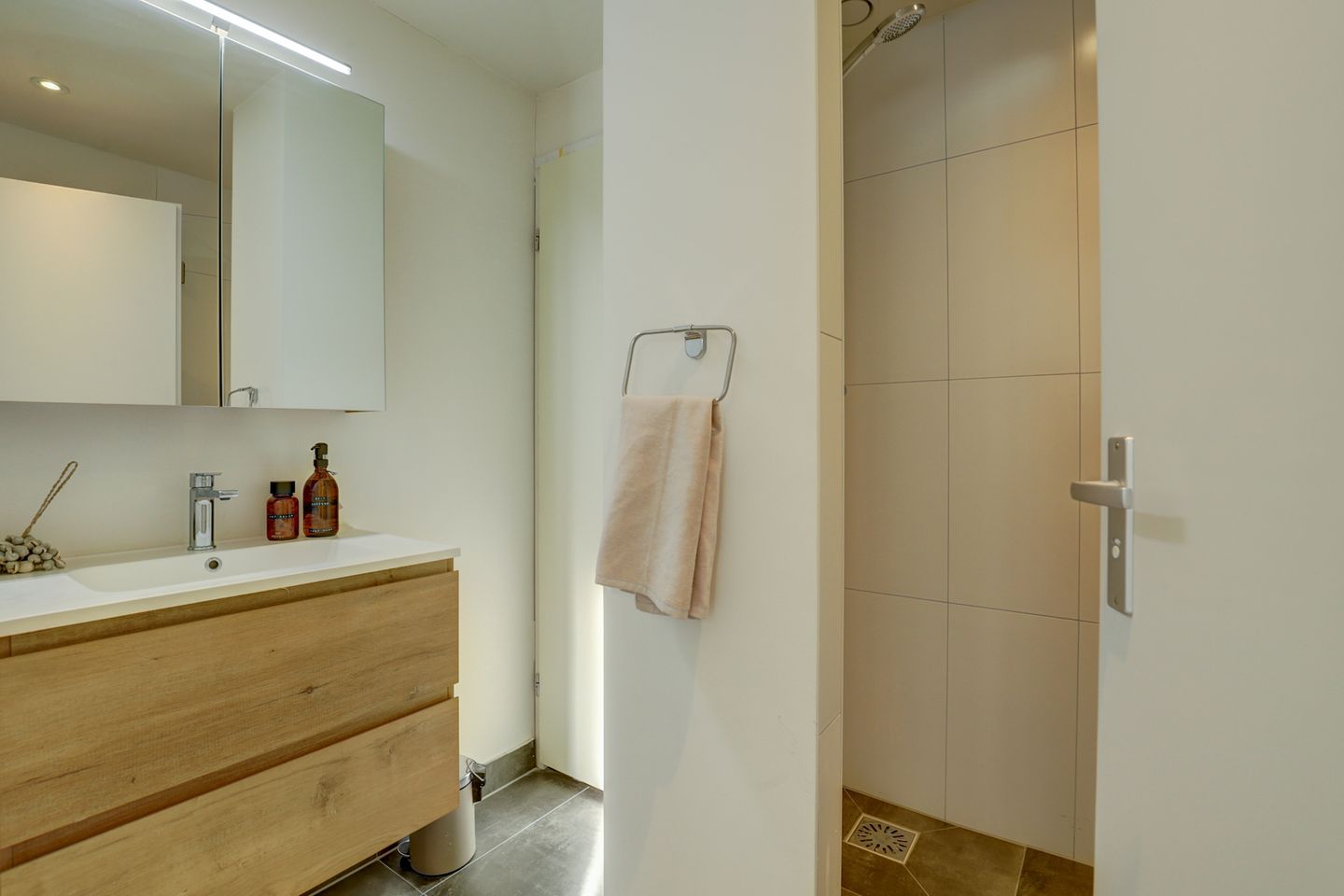 Foto 34 van Olof Palmelaan 2